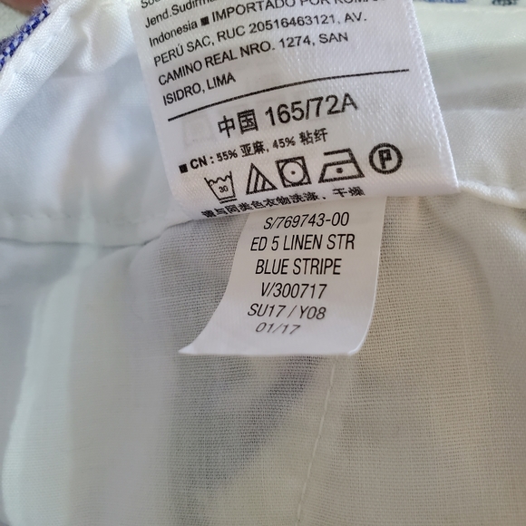 Old Navy Shorts - Picture 4 of 8